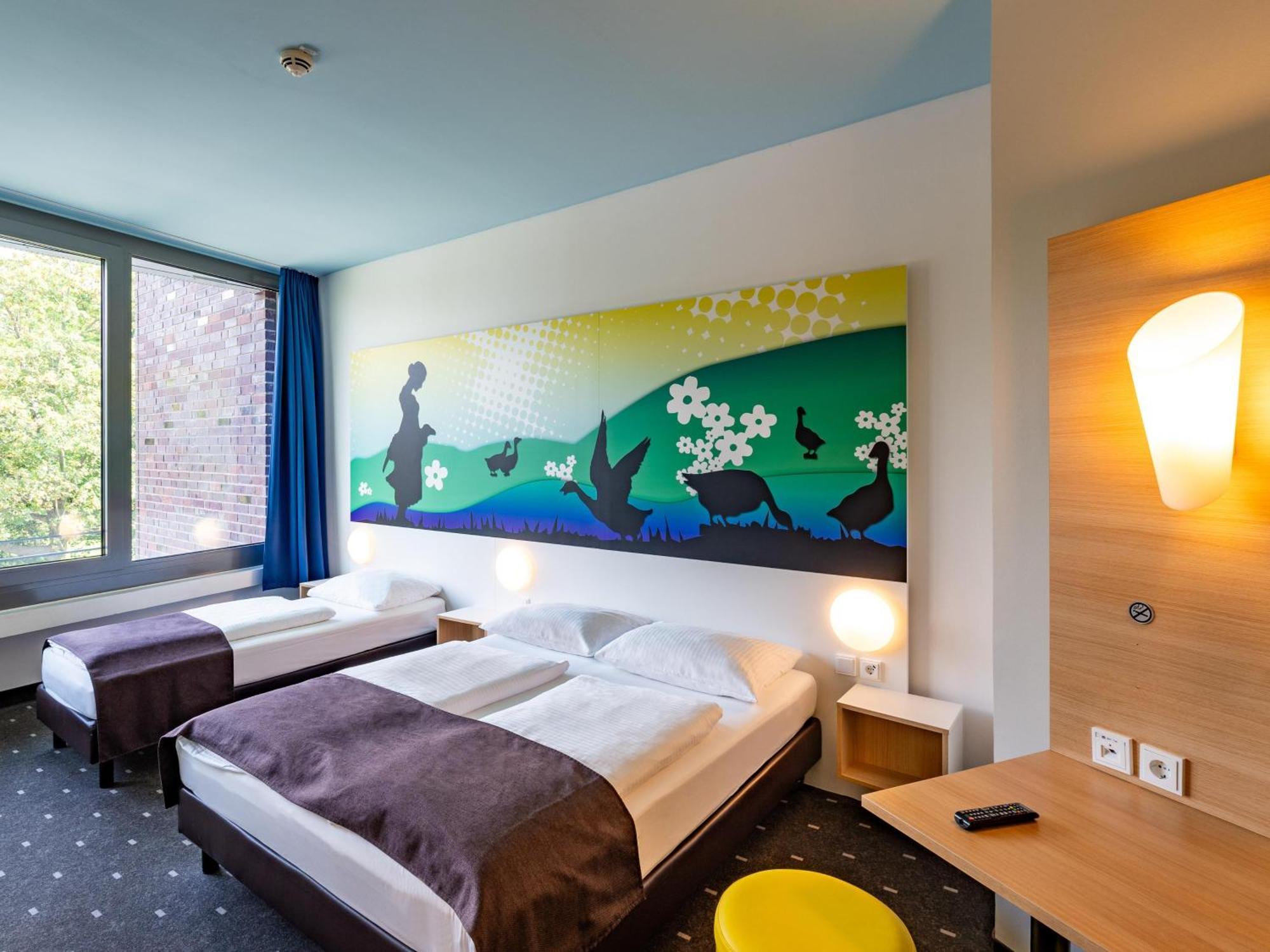 B&B Hotel Goettingen-City エクステリア 写真