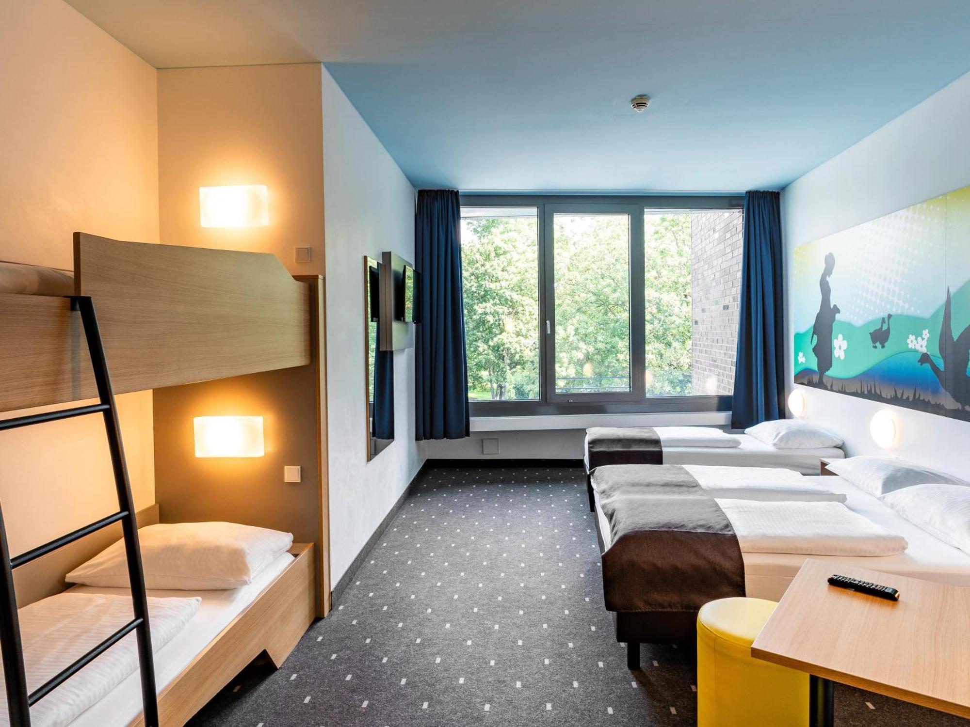 B&B Hotel Goettingen-City エクステリア 写真