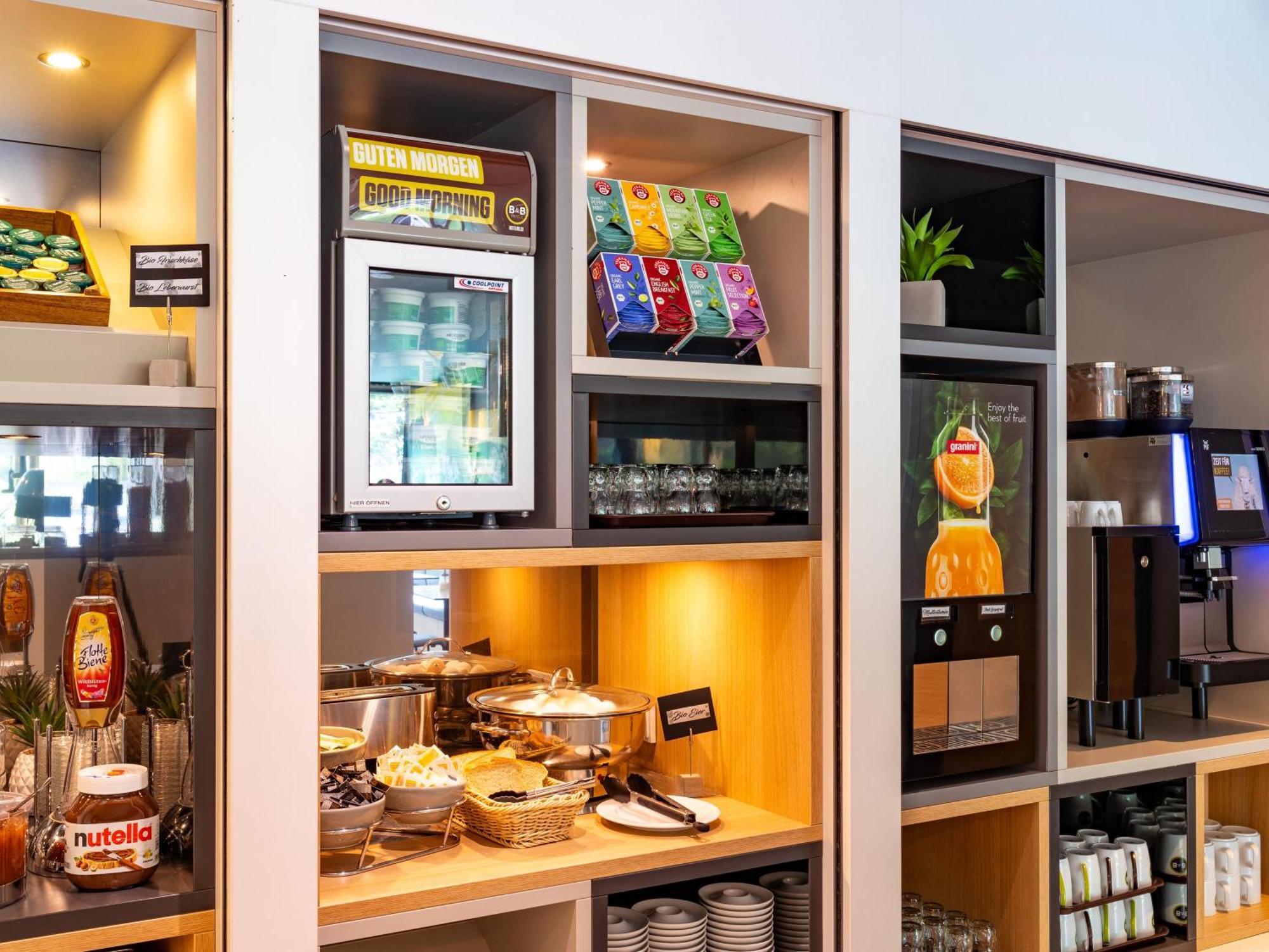 B&B Hotel Goettingen-City エクステリア 写真